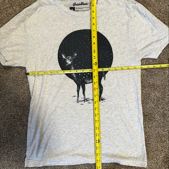 Threadless Deer x Moon T-Shirt - Picture 2 of 4